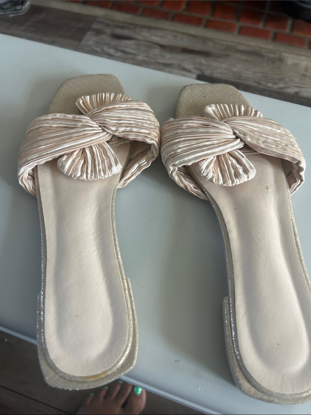 Knotted Pleated Slide Sandals in Champagne